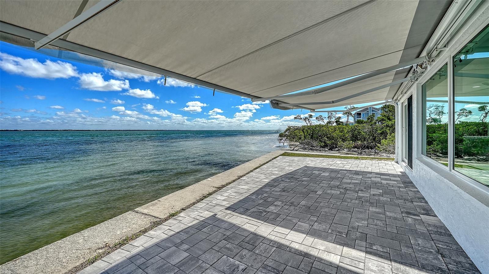 948 SPANISH DR S, LONGBOAT KEY, FL, 34228