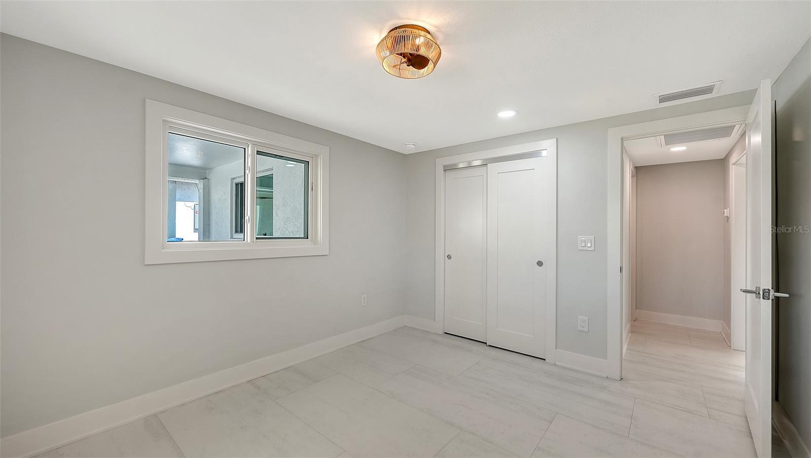 948 SPANISH DR S, LONGBOAT KEY, FL, 34228