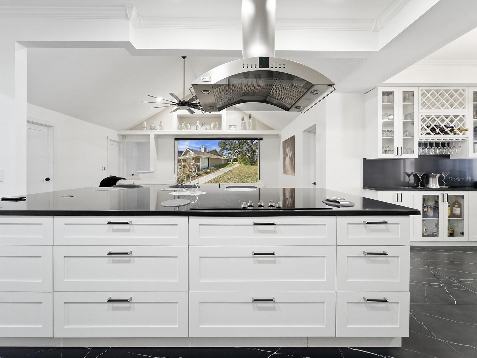 142 BARRINGTON DR, BRANDON, FL, 33511