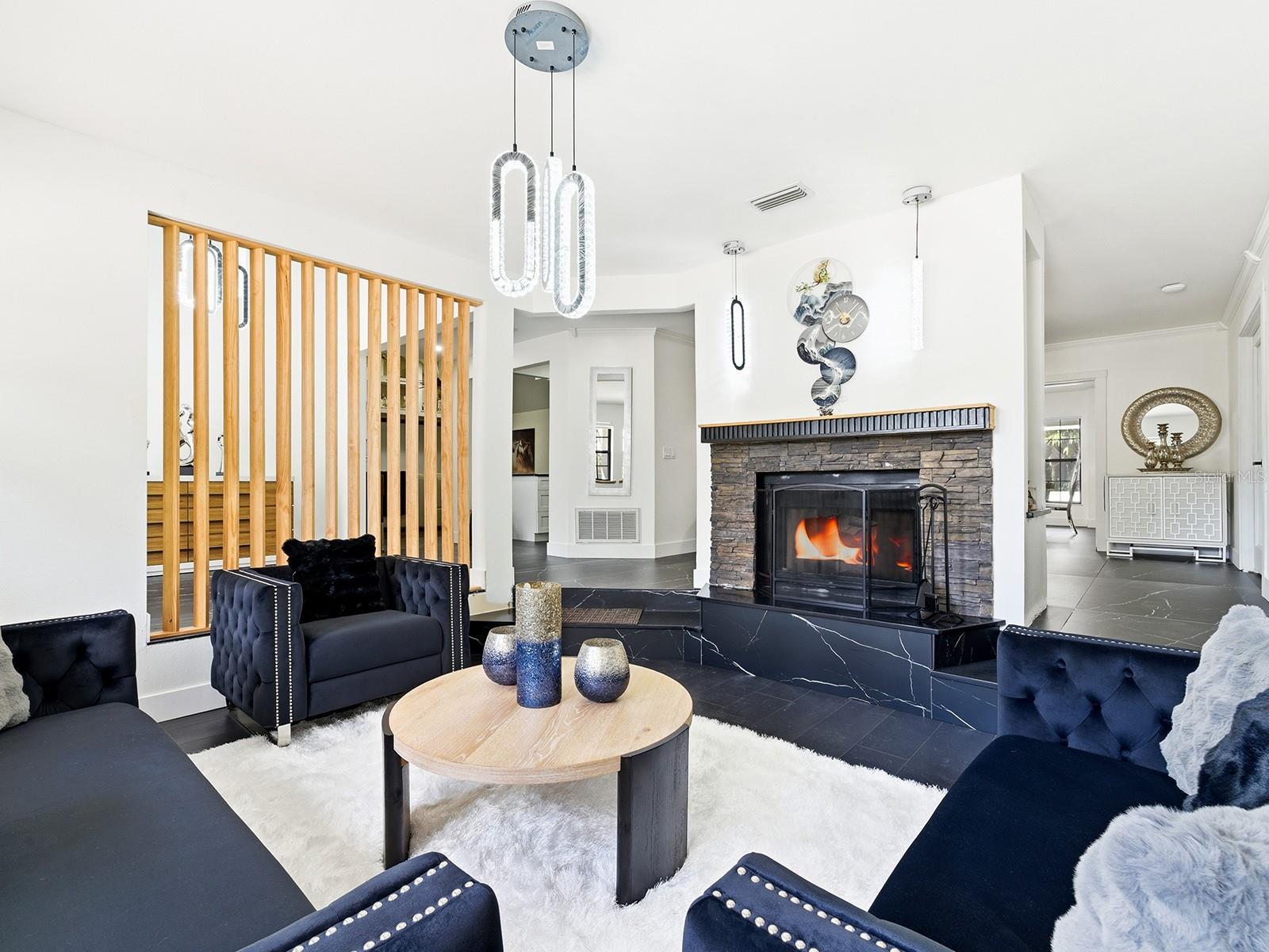 142 BARRINGTON DR, BRANDON, FL, 33511