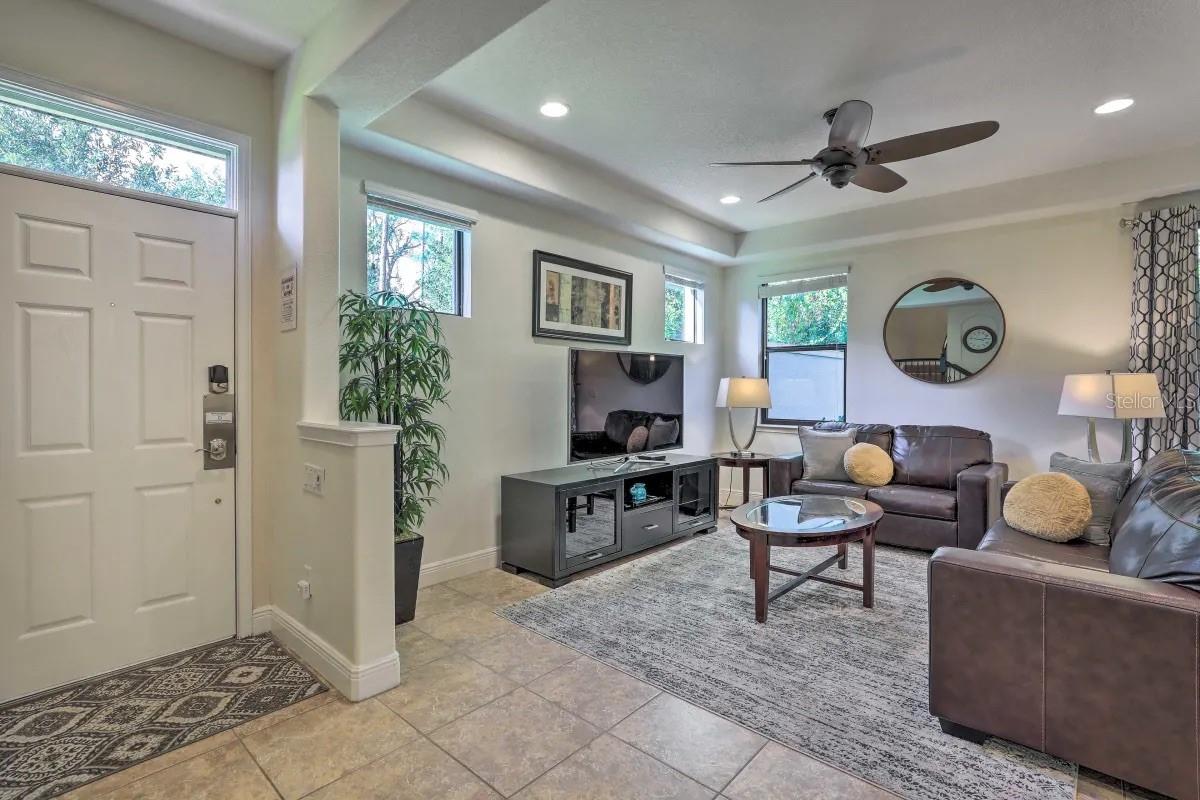 8147 ROSEVILLE BLVD, DAVENPORT, FL, 33896