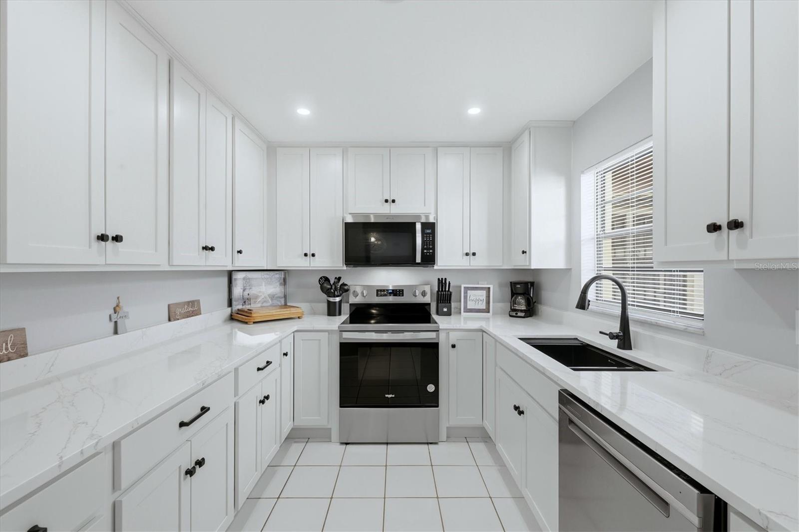 1230 56TH ST W, BRADENTON, FL, 34209