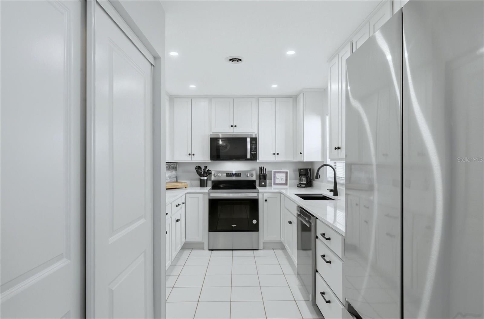 1230 56TH ST W, BRADENTON, FL, 34209