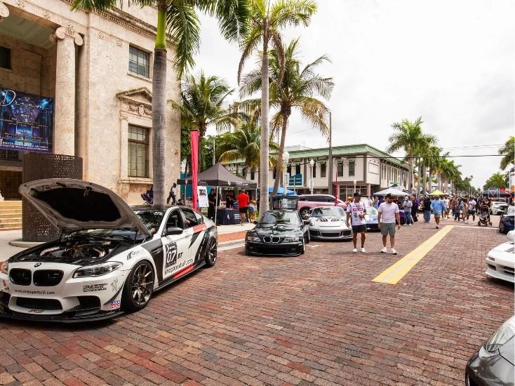 10534 FOUNTAIN PALM CIR, BOKEELIA, FL, 33922