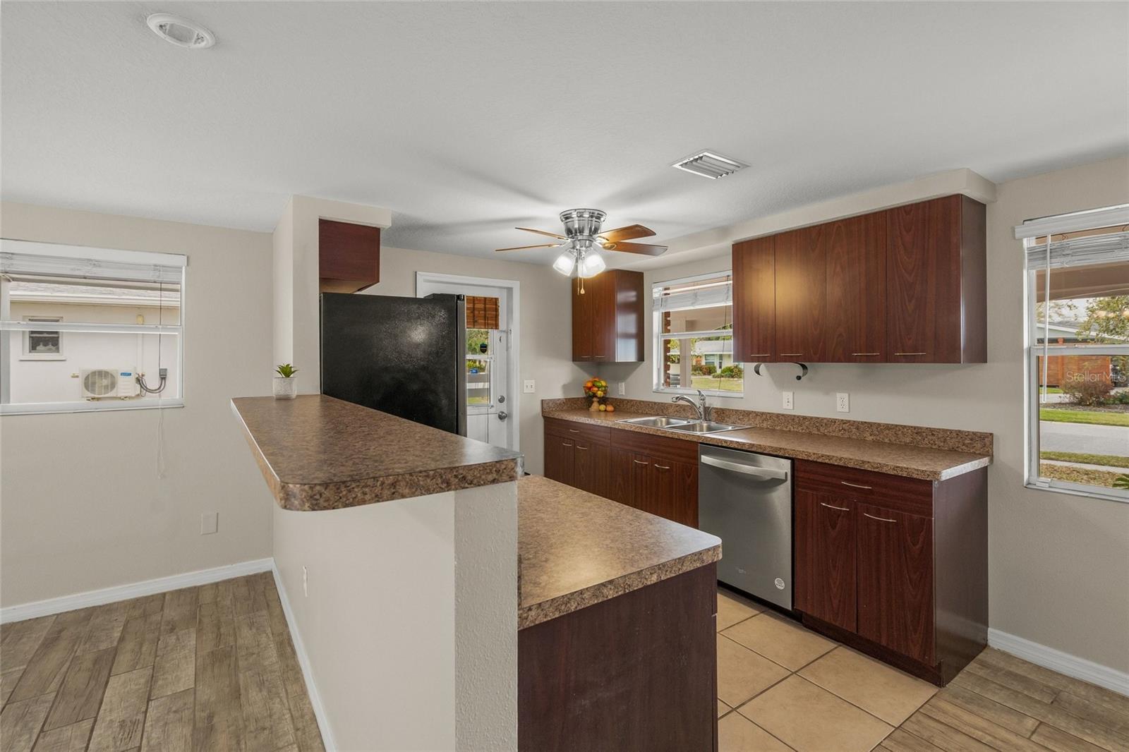 6436 SEAGATE AVE, SARASOTA, FL, 34231