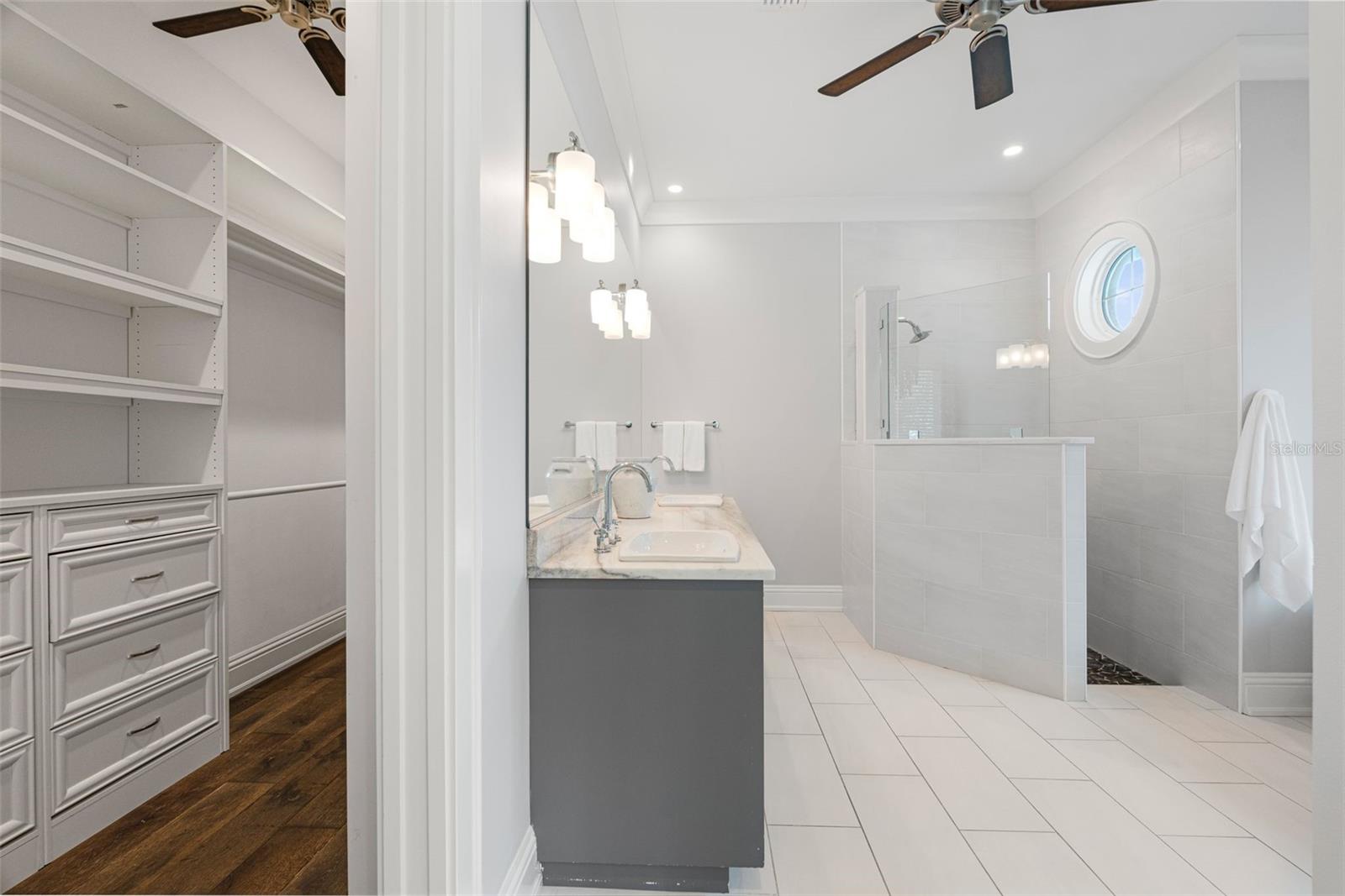 5569 CAPE LEYTE DR, SARASOTA, FL, 34242