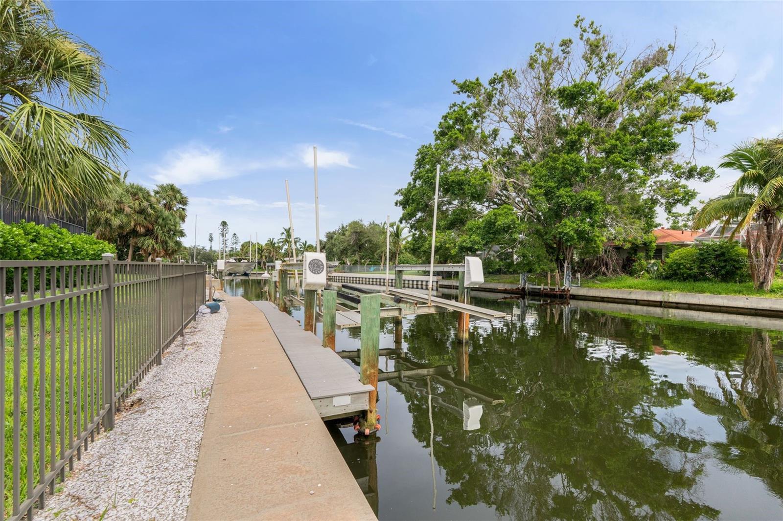 5569 CAPE LEYTE DR, SARASOTA, FL, 34242