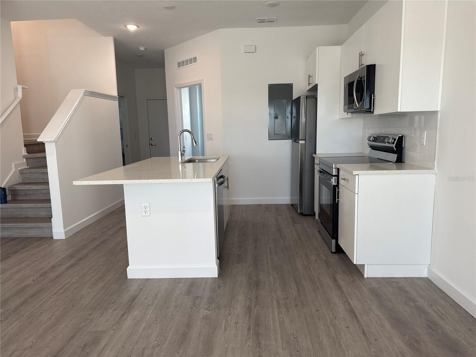 420 FAMAGUSTA DR, DAVENPORT, FL, 33896