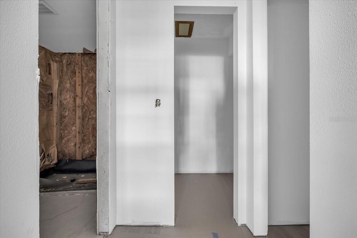 7043 NEW POST DR #1, NORTH FORT MYERS, FL, 33917