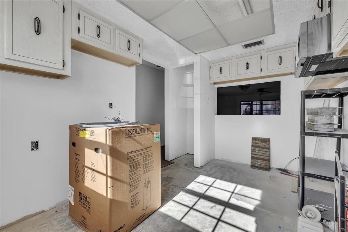 7043 NEW POST DR #1, NORTH FORT MYERS, FL, 33917