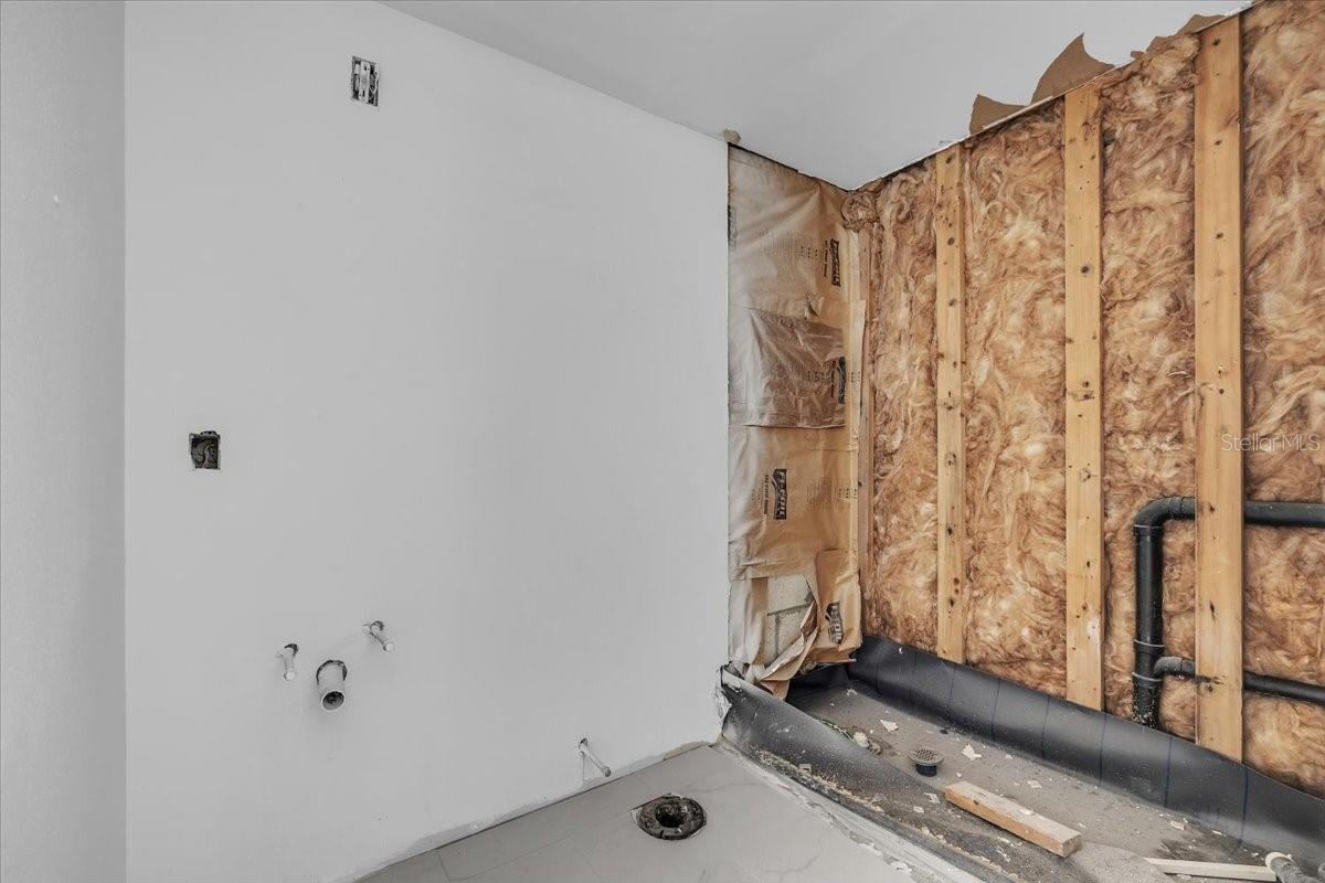 7043 NEW POST DR #1, NORTH FORT MYERS, FL, 33917