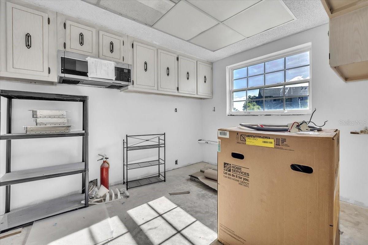 7043 NEW POST DR #1, NORTH FORT MYERS, FL, 33917