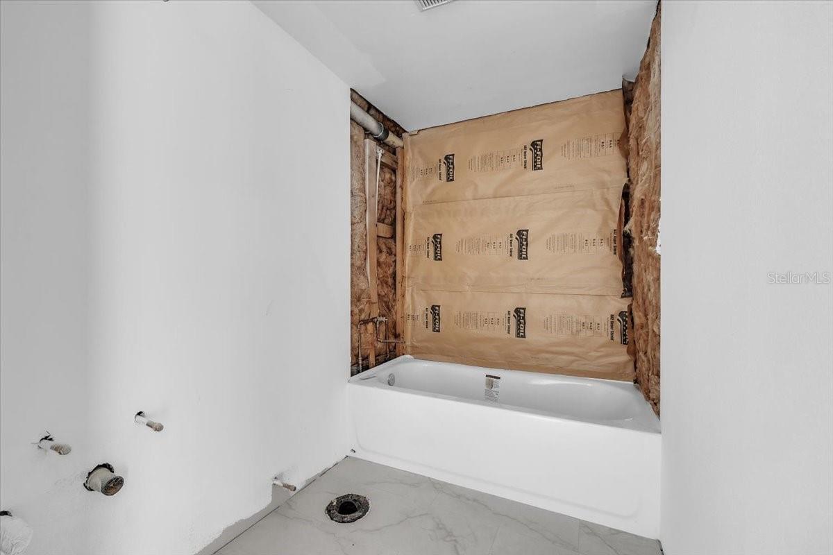 7043 NEW POST DR #1, NORTH FORT MYERS, FL, 33917