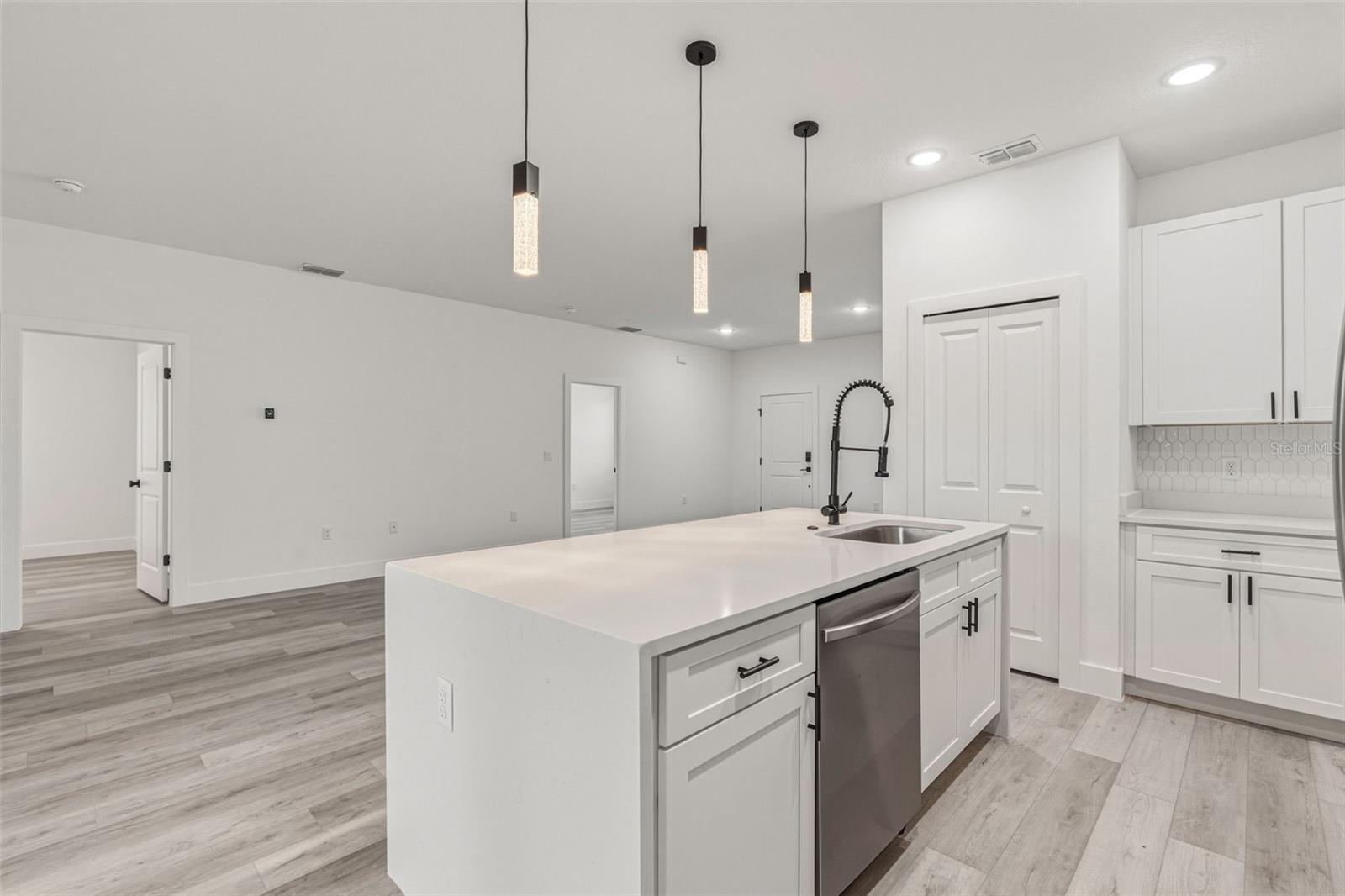 2315 MISTLETO LN, NORTH PORT, FL, 34286