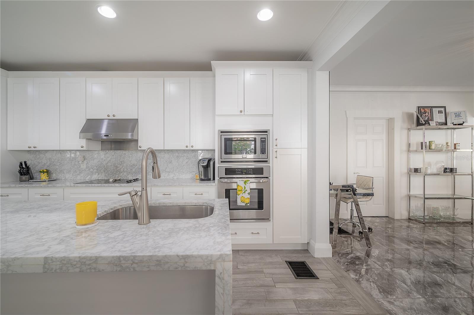 2921 W EL PRADO BLVD #2921, TAMPA, FL, 33629