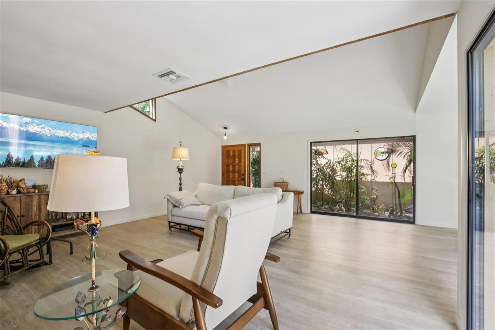 2411 PHEASANT LN, BRADENTON, FL, 34209