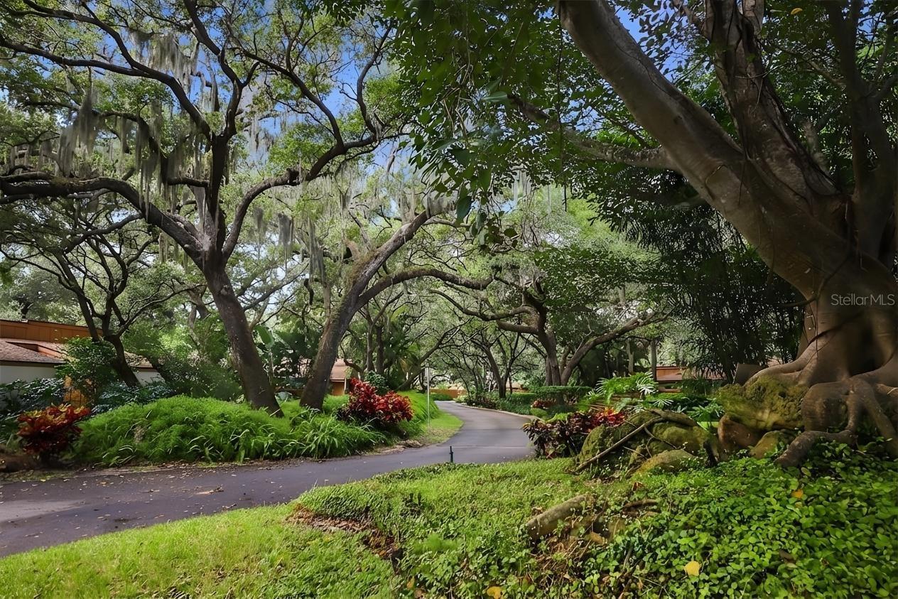 2411 PHEASANT LN, BRADENTON, FL, 34209