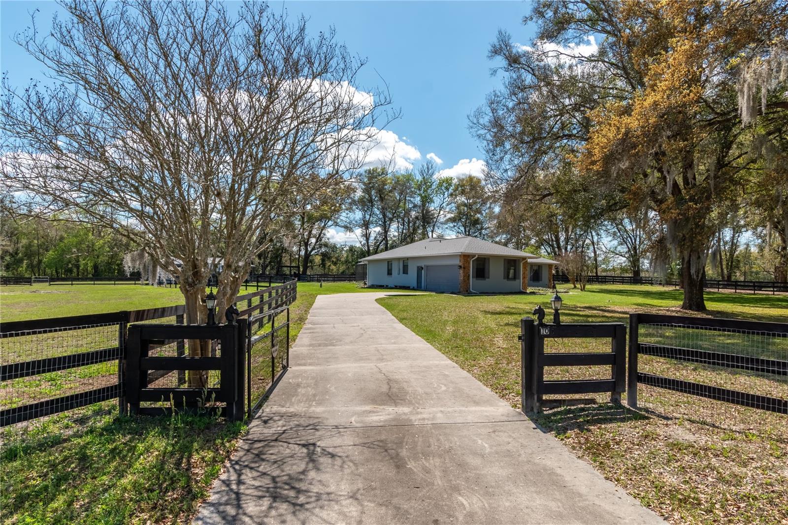 10 CARRY BACK RD, OCALA, FL, 34482
