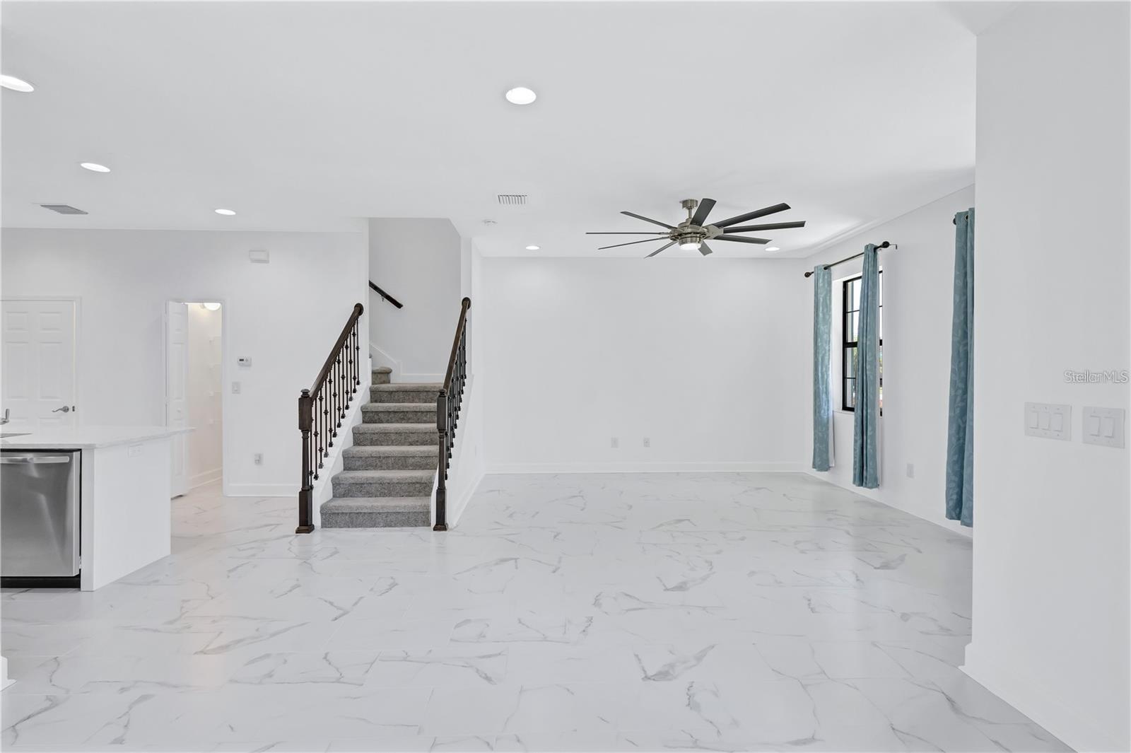5830 CIRCA FISHHAWK BLVD, LITHIA, FL, 33547
