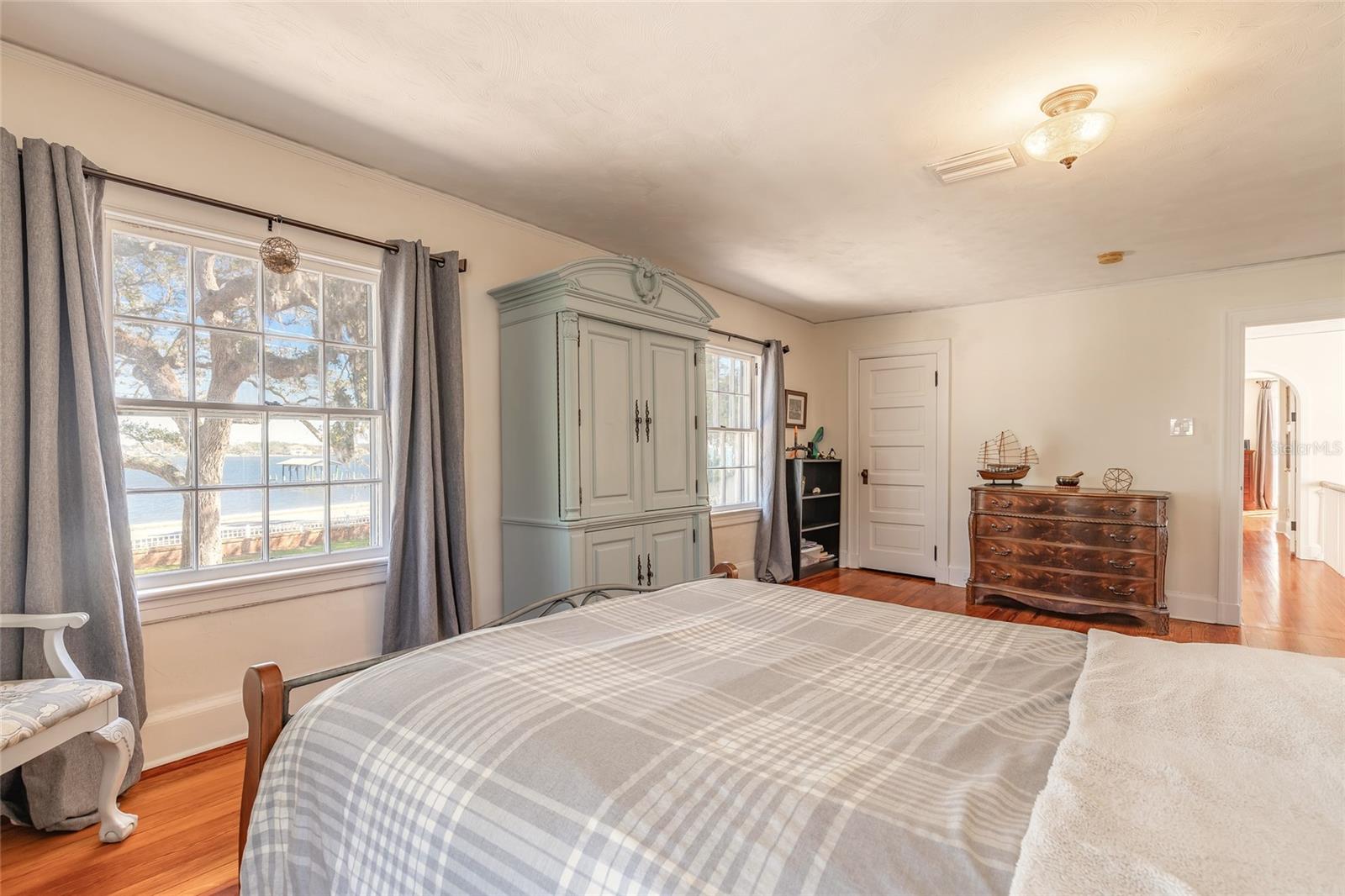 458 S BEACH ST, ORMOND BEACH, FL, 32174