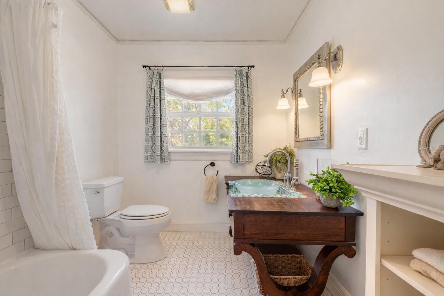 458 S BEACH ST, ORMOND BEACH, FL, 32174