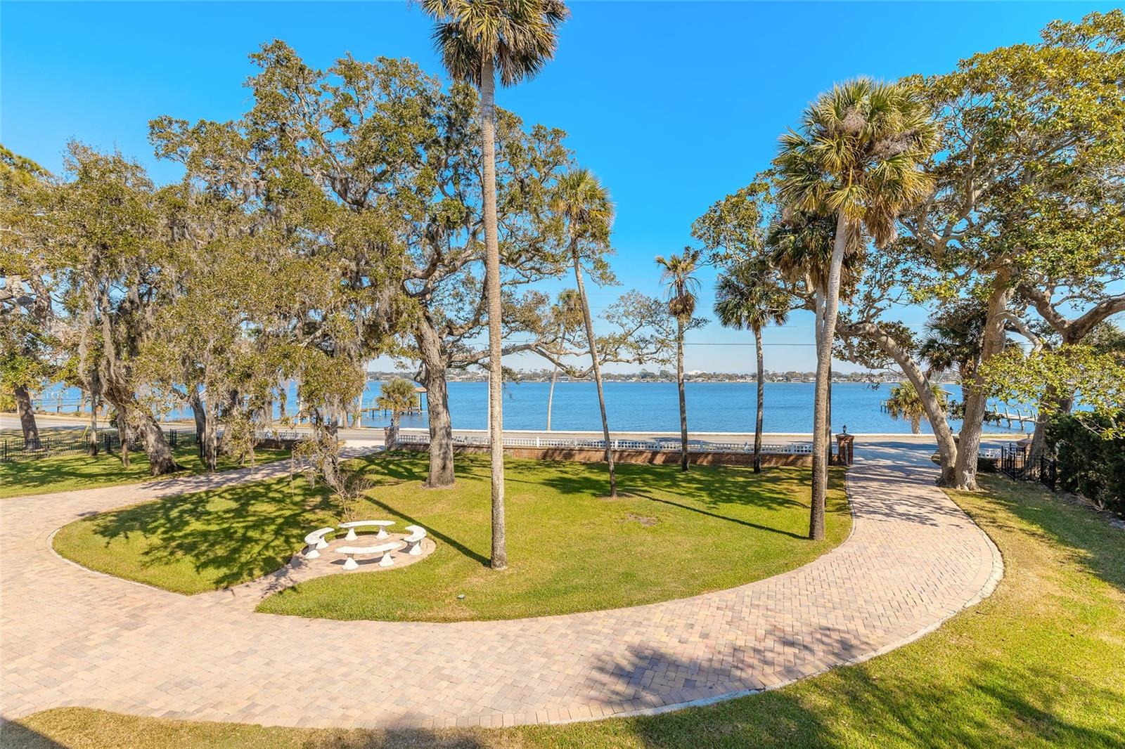 458 S BEACH ST, ORMOND BEACH, FL, 32174