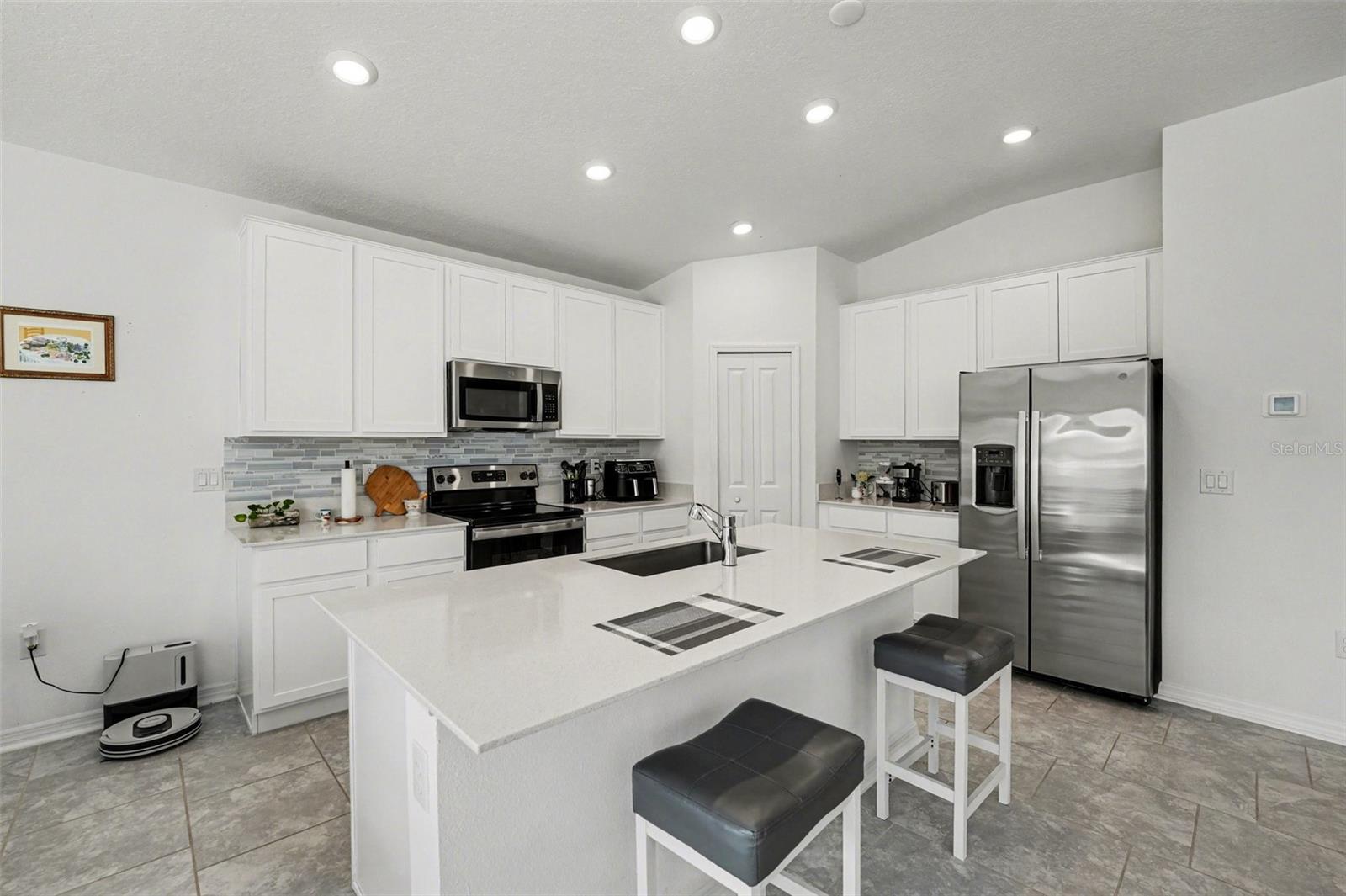 425 SINGING SANDS CIR, LAKE WALES, FL, 33859