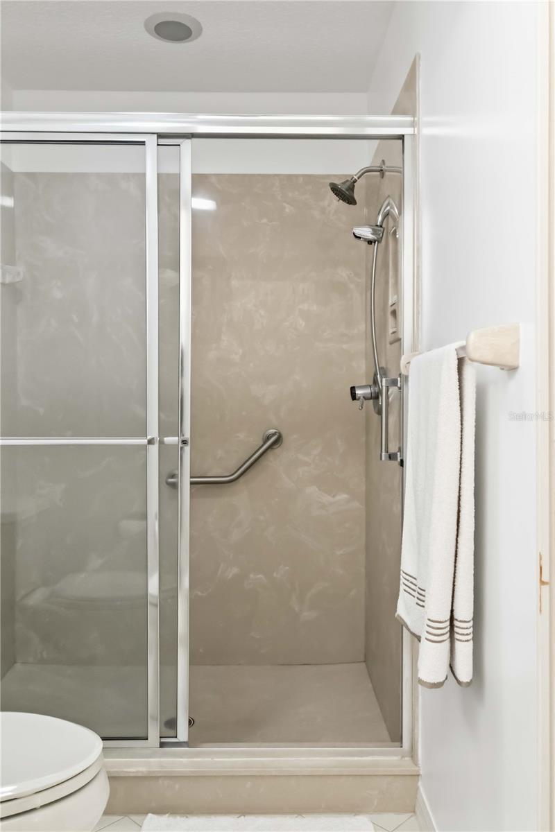 37400 DERBYSHIRE DR, ZEPHYRHILLS, FL, 33542