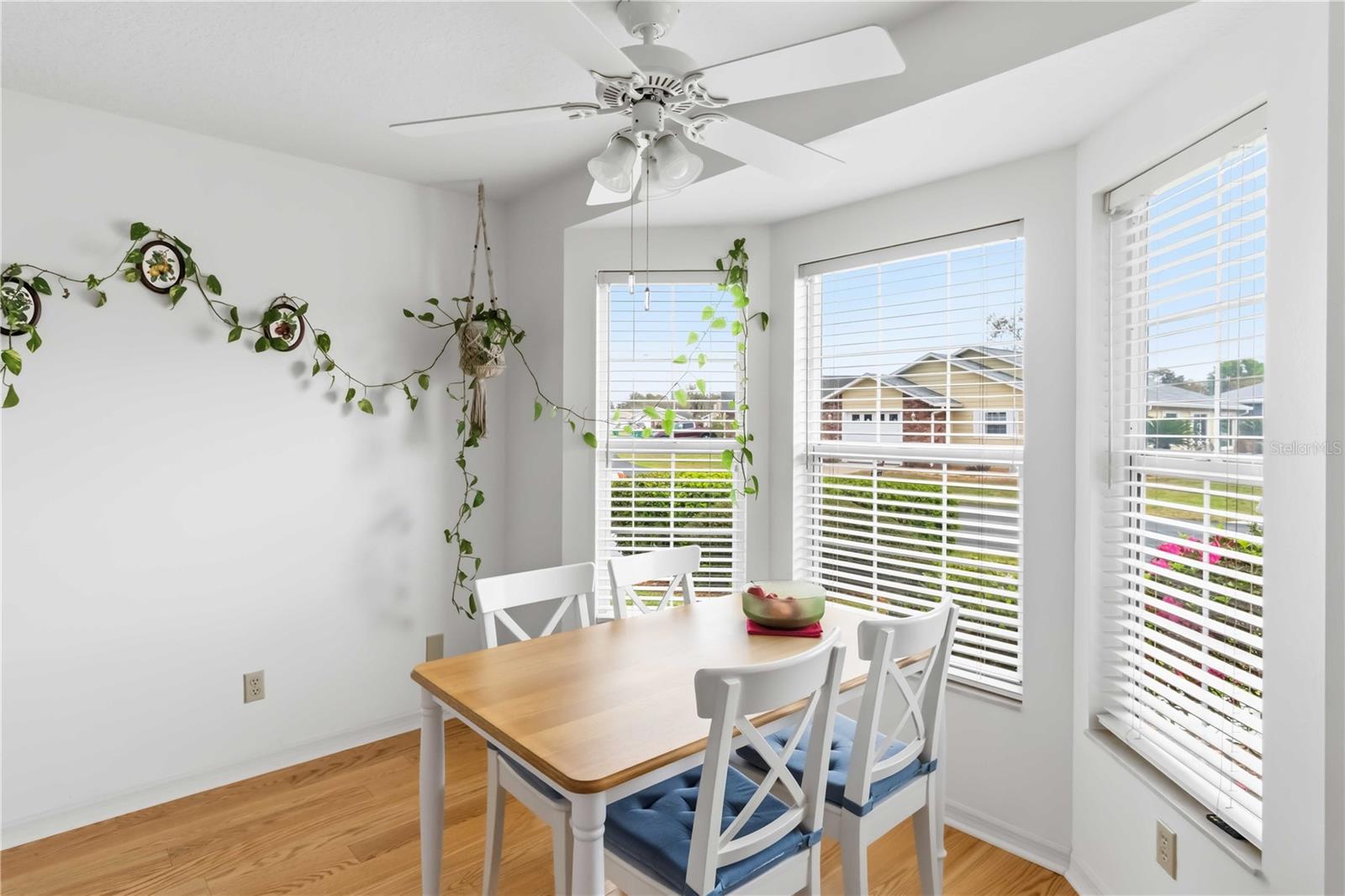 37400 DERBYSHIRE DR, ZEPHYRHILLS, FL, 33542