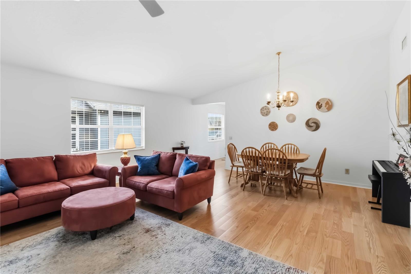 37400 DERBYSHIRE DR, ZEPHYRHILLS, FL, 33542