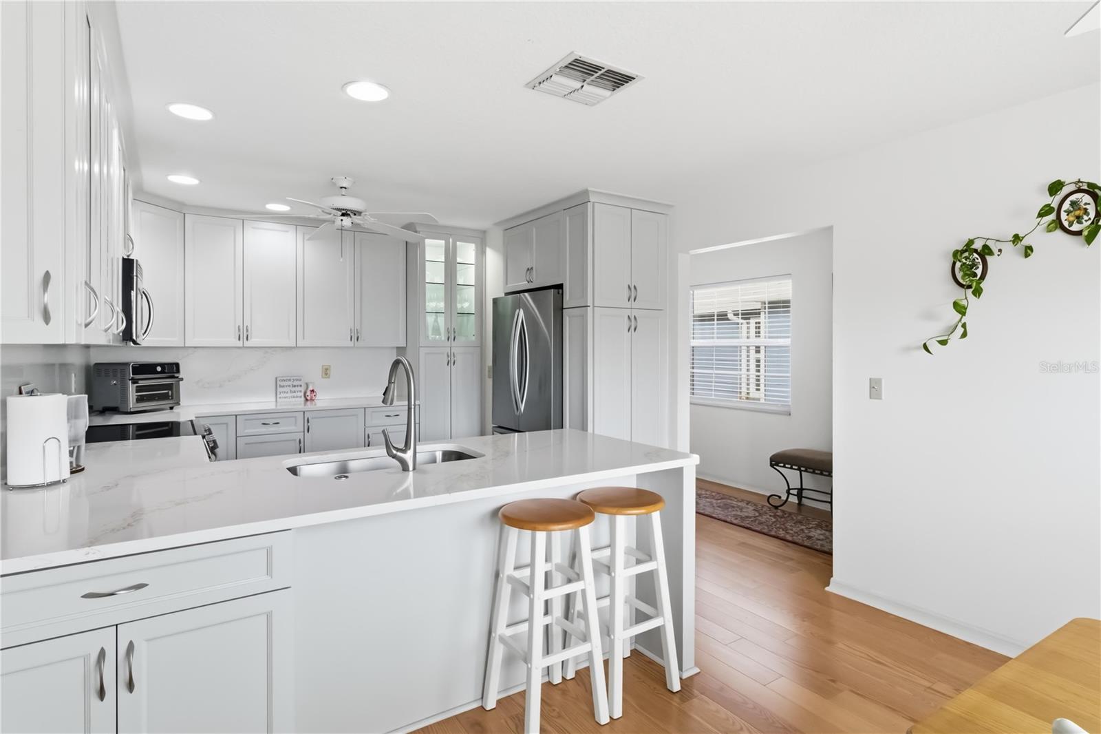 37400 DERBYSHIRE DR, ZEPHYRHILLS, FL, 33542