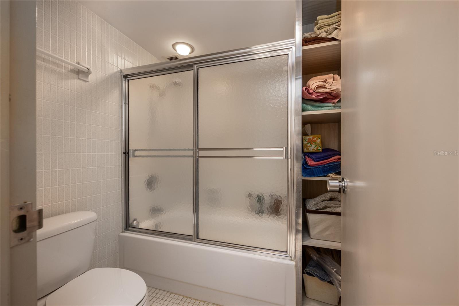 1717 NW 23RD AVENUE #2 D, GAINESVILLE, FL, 32605