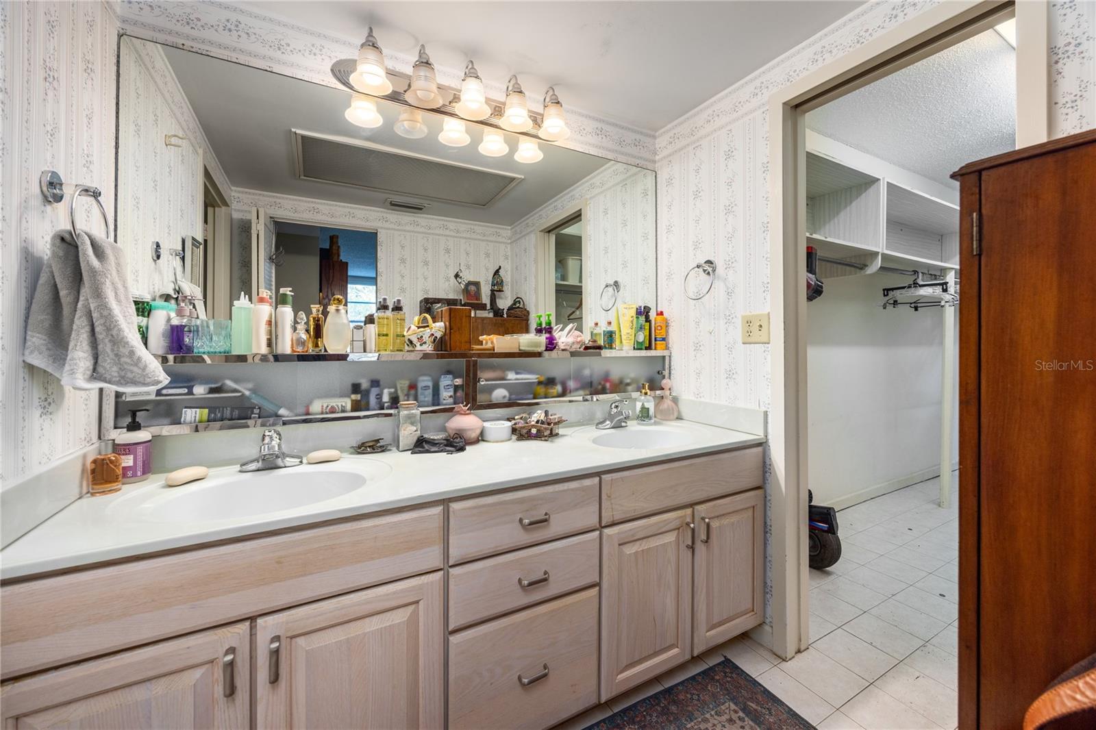 1717 NW 23RD AVENUE #2 D, GAINESVILLE, FL, 32605