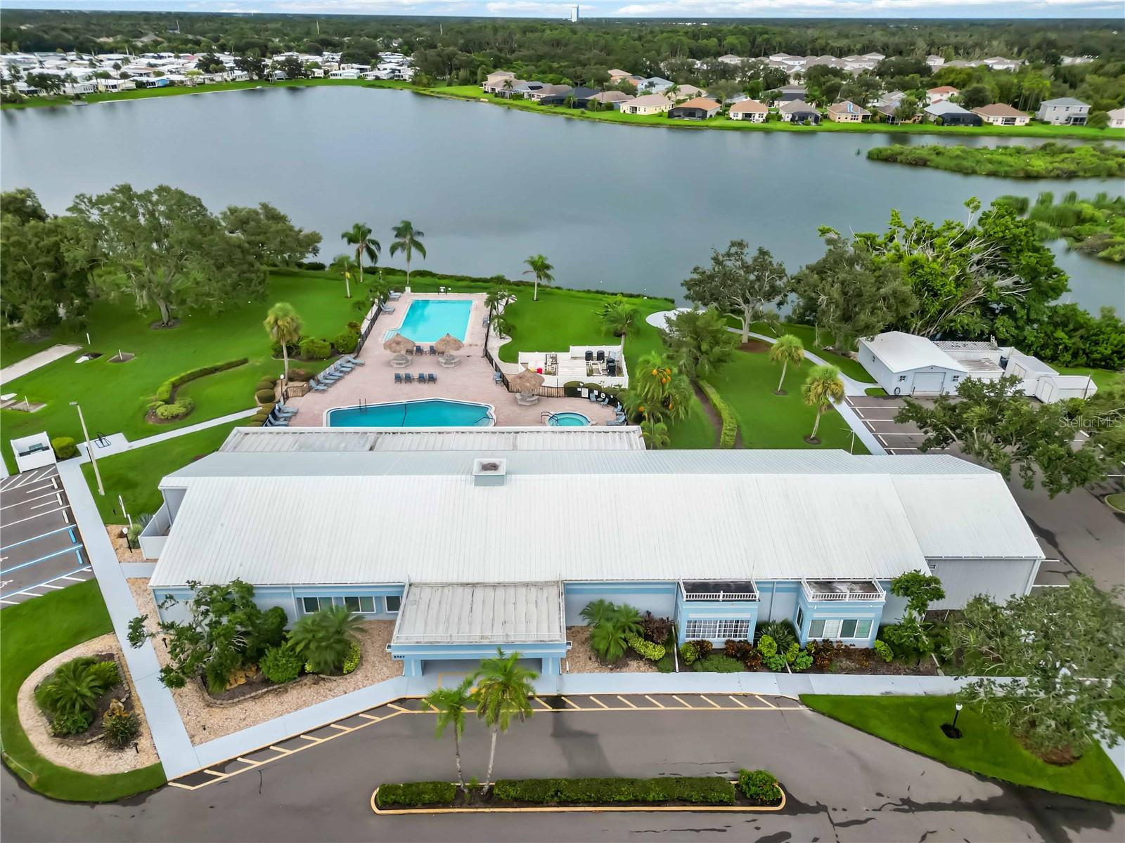 8521 COUNTESS AVENUE CIR, PALMETTO, FL, 34221
