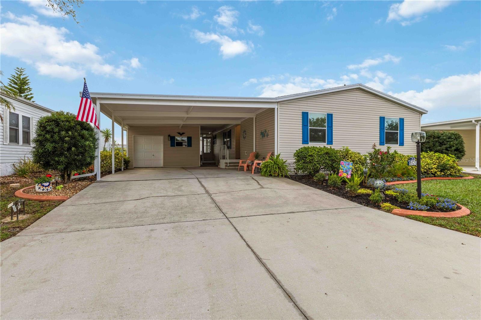 8521 COUNTESS AVENUE CIR, PALMETTO, FL, 34221