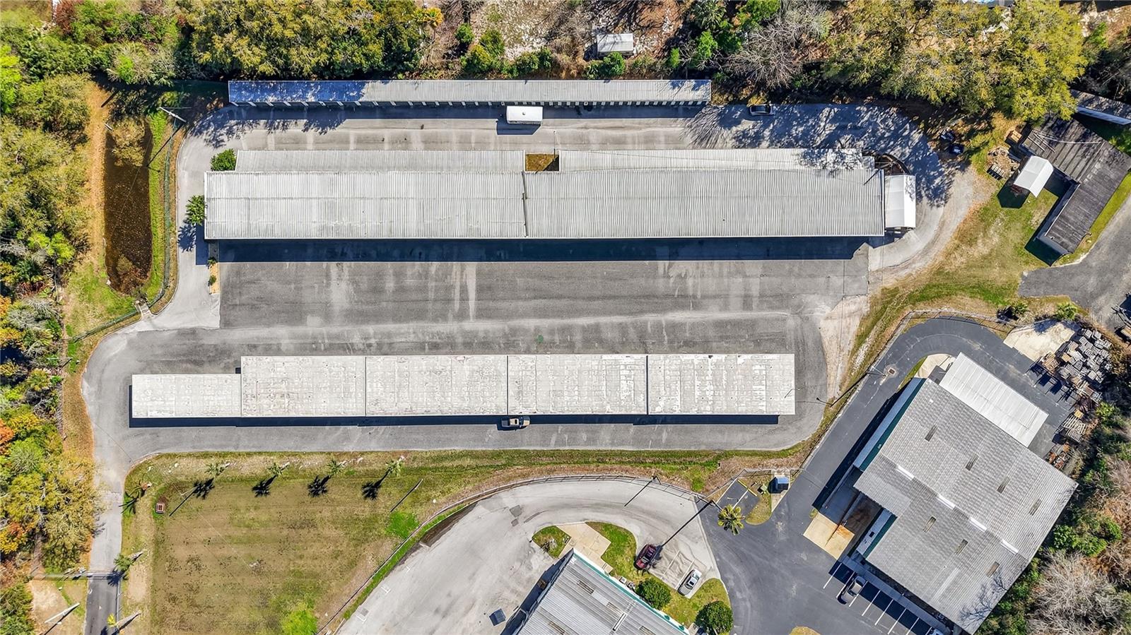 1003 & 1007 WAREHOUSE DR, LEESBURG, FL, 34748