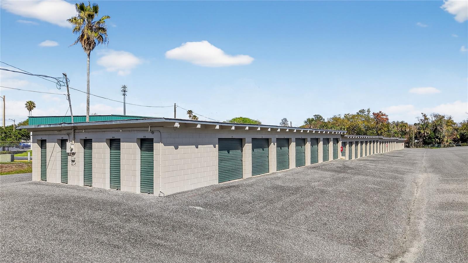 1003 & 1007 WAREHOUSE DR, LEESBURG, FL, 34748