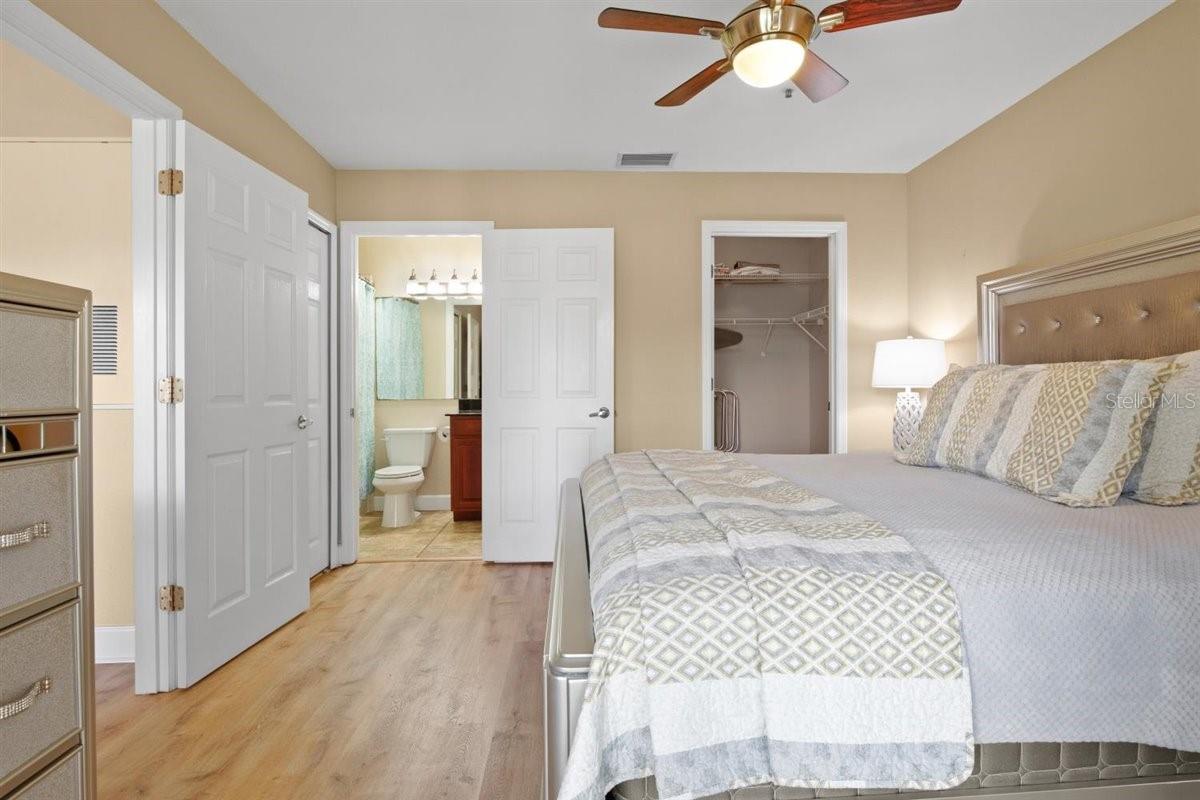 4013 CROCKERS LAKE BLVD #26, SARASOTA, FL, 34238