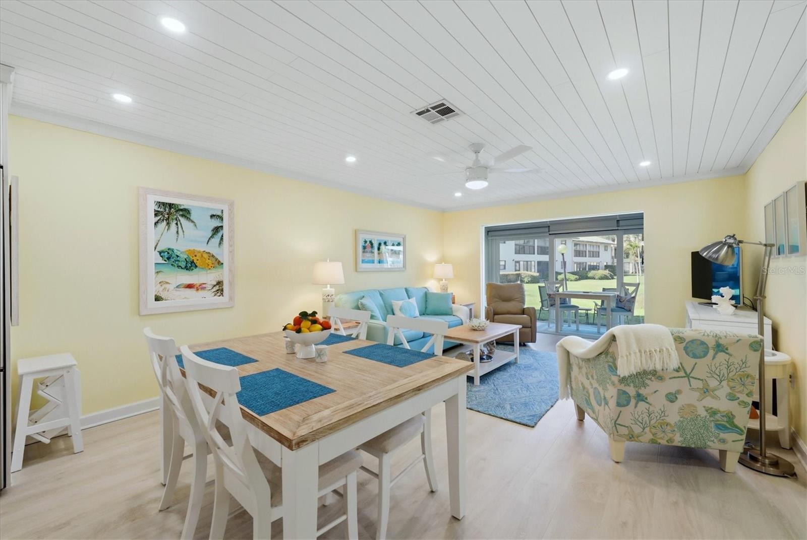 380 THREE LAKES LN #A, VENICE, FL, 34285