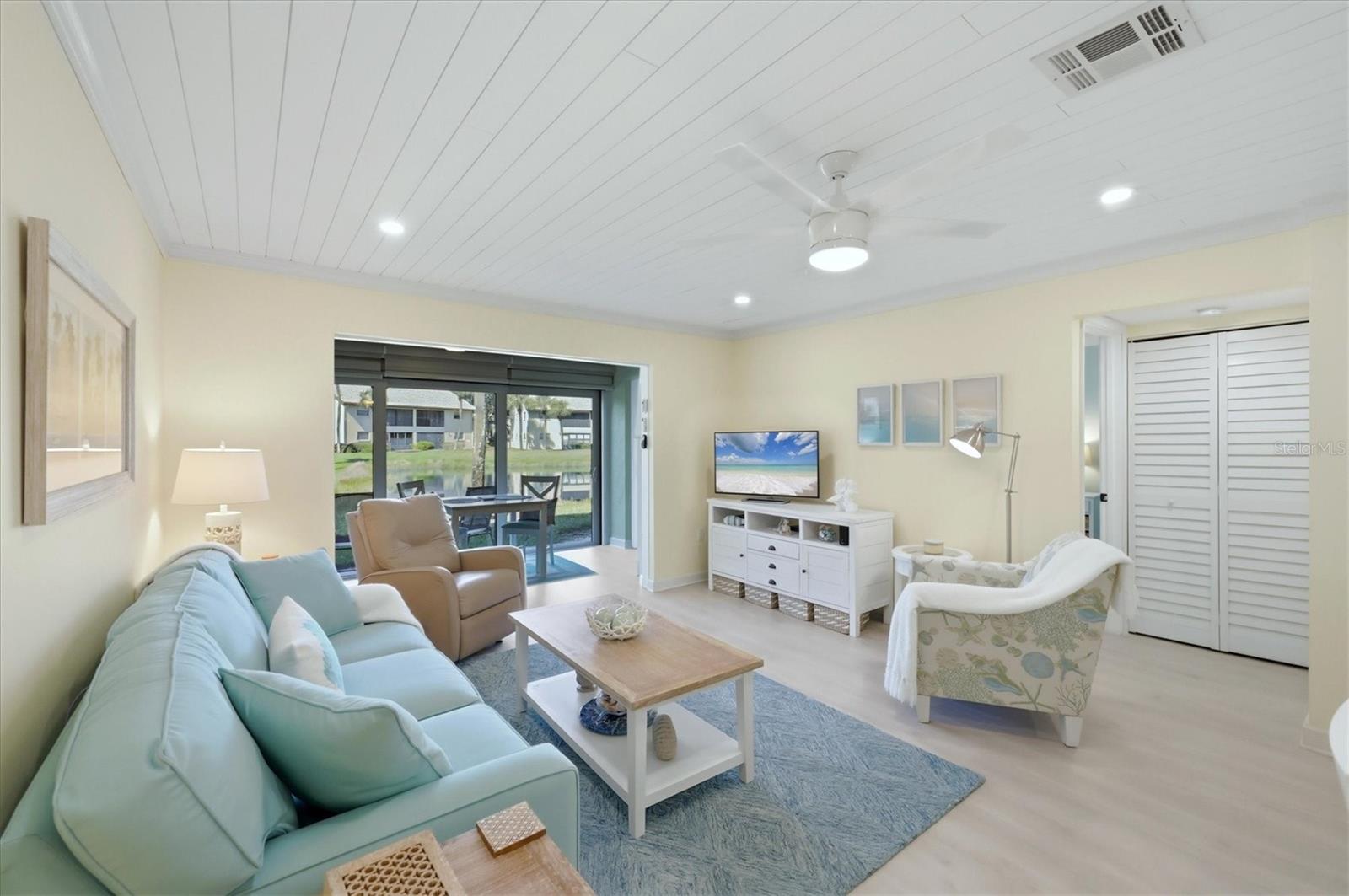380 THREE LAKES LN #A, VENICE, FL, 34285