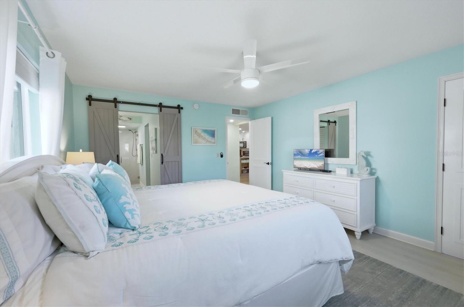 380 THREE LAKES LN #A, VENICE, FL, 34285