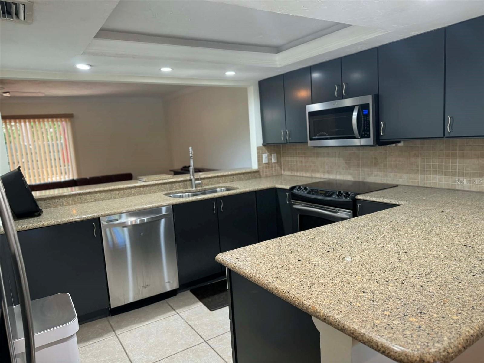 950 SUNRIDGE DR #G4, SARASOTA, FL, 34234