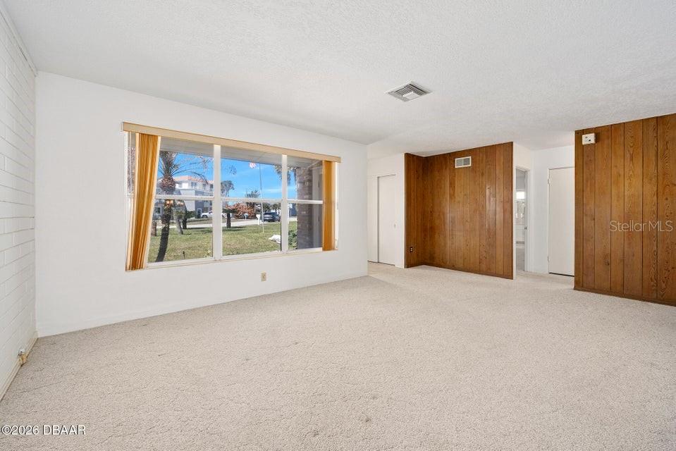 4 DOLPHIN AVE, ORMOND BEACH, FL, 32176