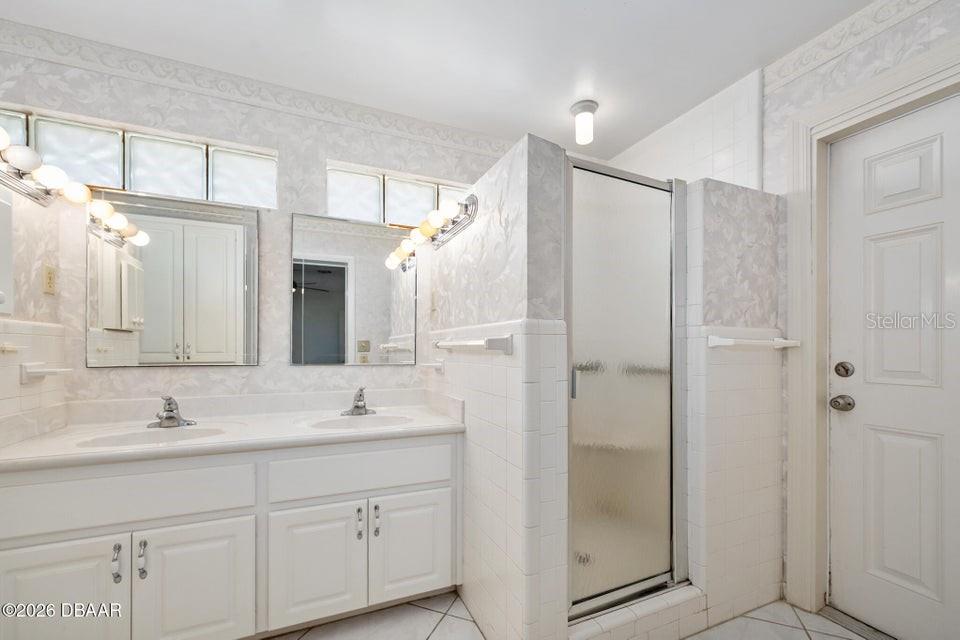 4 DOLPHIN AVE, ORMOND BEACH, FL, 32176