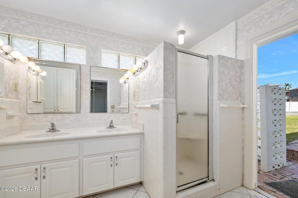 4 DOLPHIN AVE, ORMOND BEACH, FL, 32176