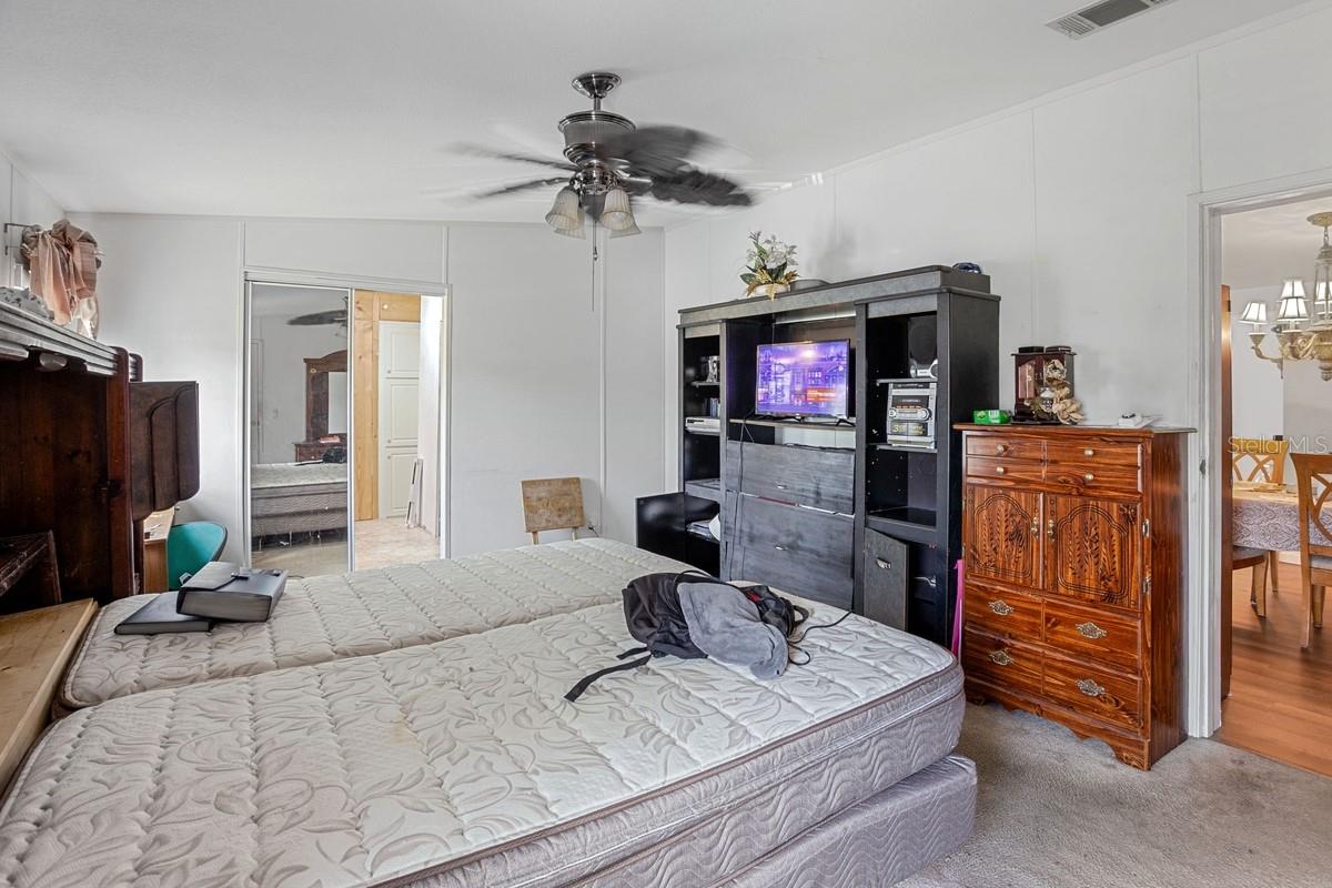 2008 COLSON RD, PLANT CITY, FL, 33567