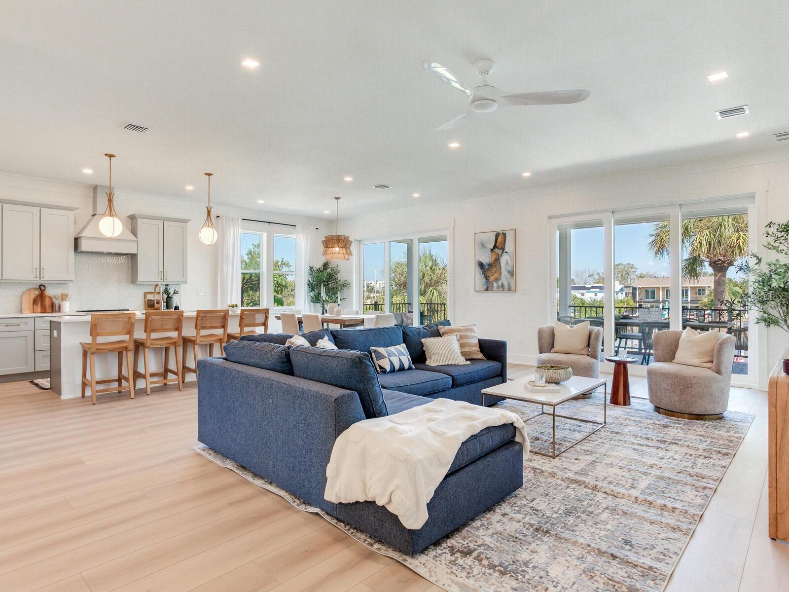 17030 DOLPHIN DR, NORTH REDINGTON BEACH, FL, 33708