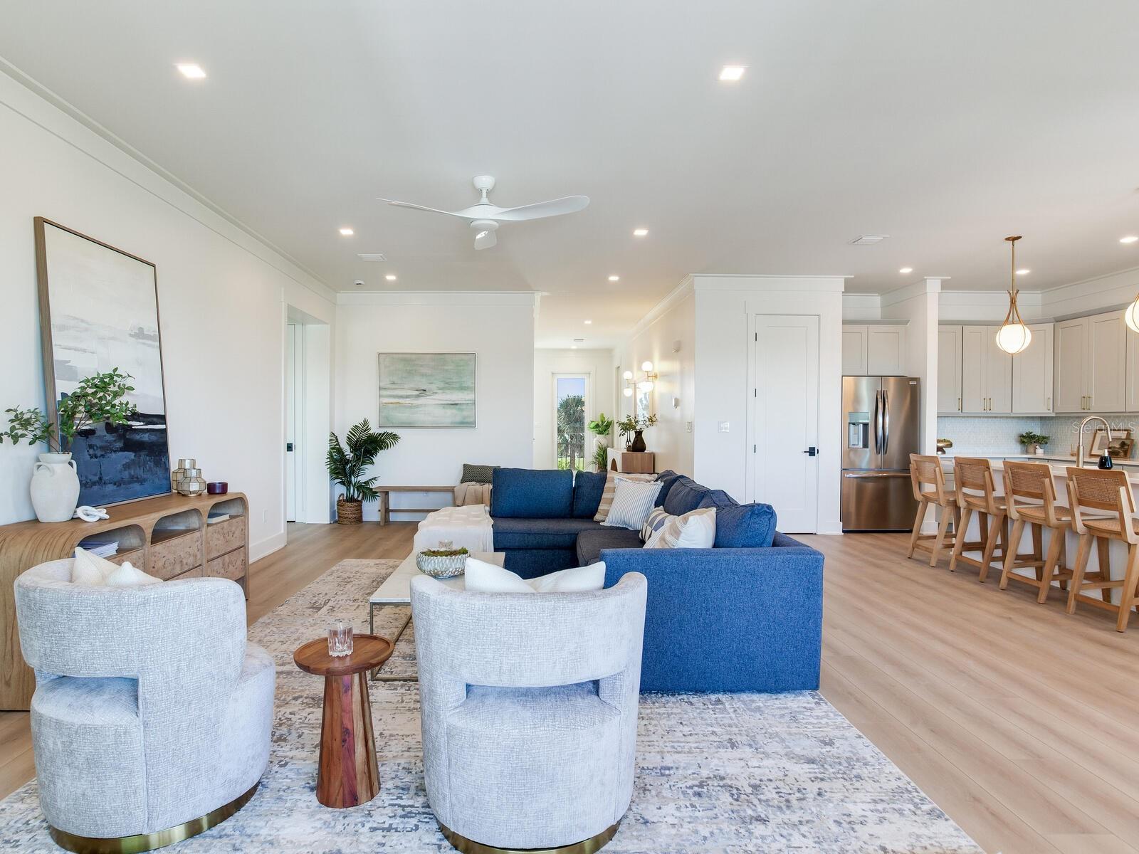 17030 DOLPHIN DR, NORTH REDINGTON BEACH, FL, 33708