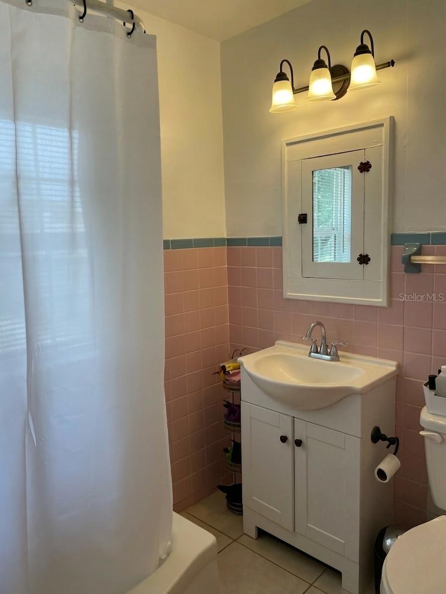 1601 11 ST N, ST PETERSBURG, FL, 33704