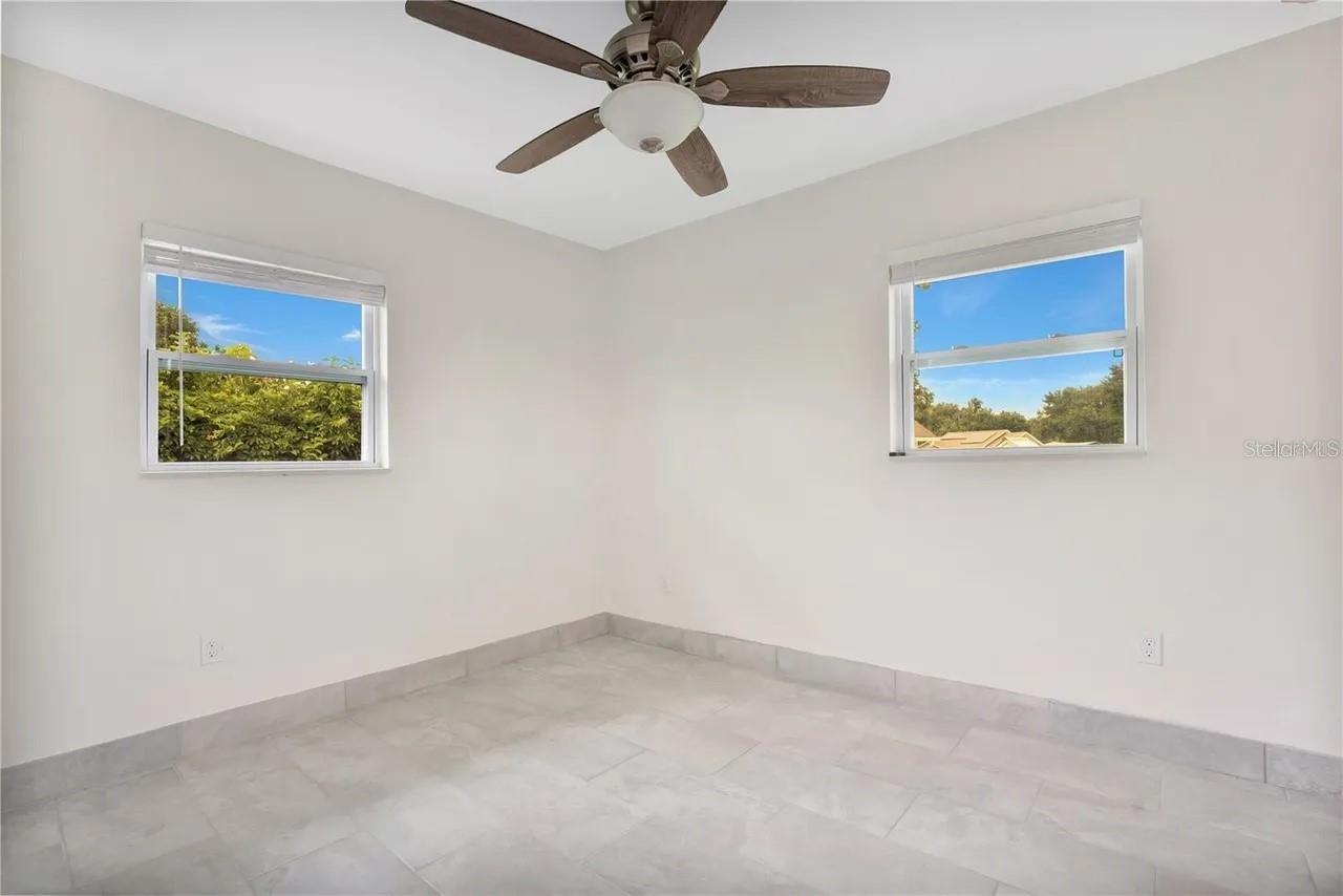 404 LONGFELLOW BLVD, LAKELAND, FL, 33801